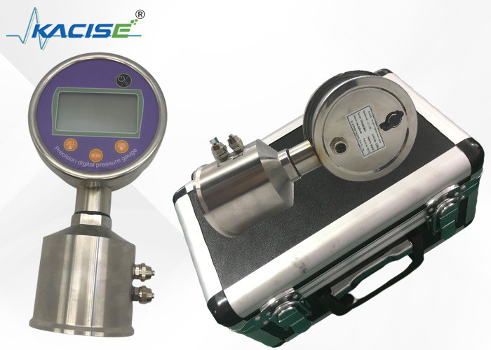 LCD Digital Precision Pressure Sensor Hight Accuracy 0.1% For Oil Water