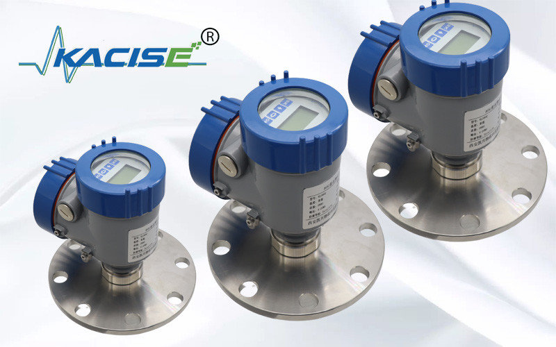 Non Contact Radar Level Transmitter OEM 4 - 20mA Radar Water Tank Level Gauge with protection IP67