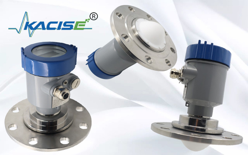 Kacise OEM Corrosive Chemical Tanks Radar Type Level Sensor 100m FMCW With Display