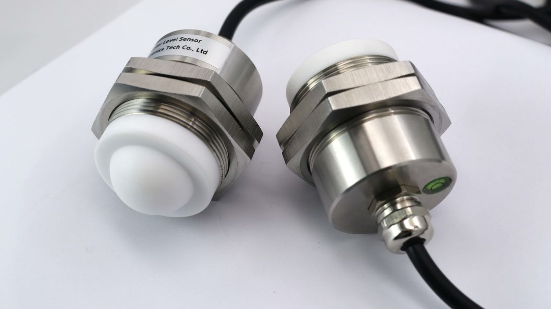 80GHz Frequency Radar Level Transmitter KWL801C with ±2mm Accuracy and IP68 Waterproof for Industrial Liquid Level Sensing