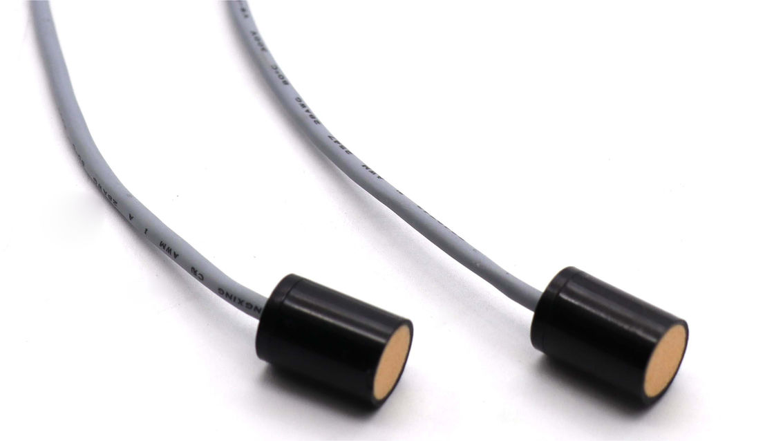 IP68 Grade 200KHz Ultrasonic Transducer Sensor with 22cm Cable Length for Liquid Level Measurement