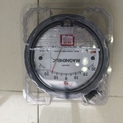 Dwyer Magnehelic 2300-60PA Differential Pressure Gage with 60-0-60 Pa Range, ±2% Accuracy, and IP67 Enclosure