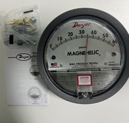 Dwyer Series 2000 Magnehelic Differential Pressure Gauge with ±2% FS Accuracy and Frictionless Magnetic Movement for 20-140°F Applications