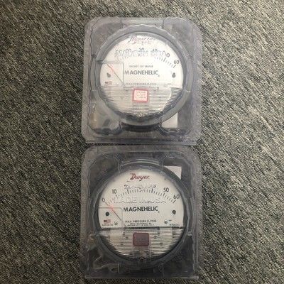 Series 2000 Magnehelic Differential Pressure Gage with Mechanical Operation IP67 Weatherproof Rating and ±1% FS Accuracy
