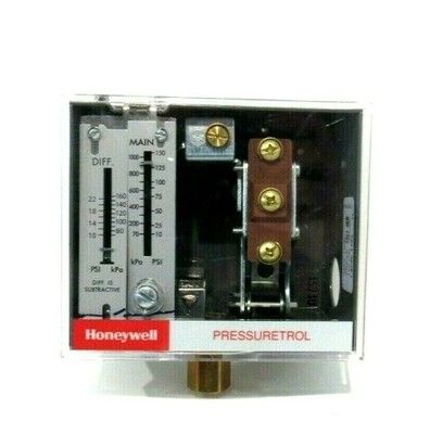 Honeywell Auto Recycle Pressuretrol with 10-150 psi Pressure Range SPDT Snap-Acting Switch and Stainless Steel Diaphragm