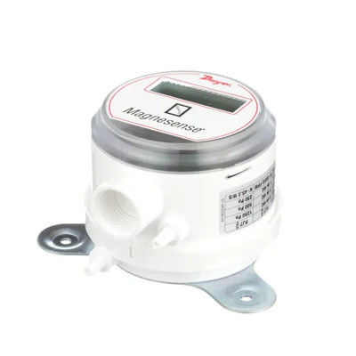 Dwyer MS-111 Micro Differential Pressure Transmitter with 4~20 mA Output Signal, Digital Display, and 300 Msec Response Time