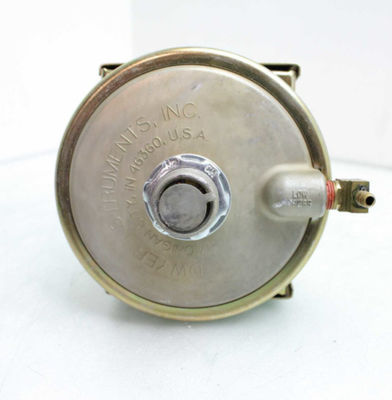 Dwyer 1823-10 Low Differential Pressure Switch with Compact Design High Repeatability and Easy Adjustment