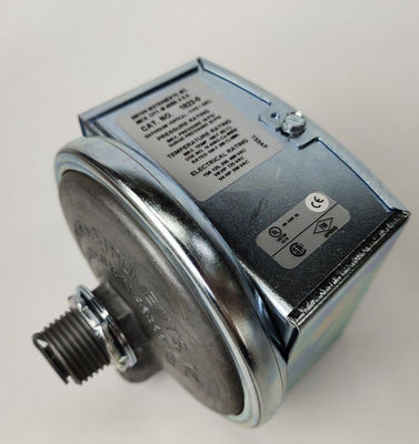 Dwyer 1823-10 Low Differential Pressure Switch with Compact Design High Repeatability and Easy Adjustment