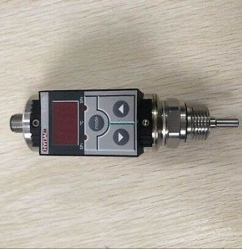 HYDAC ETS 326-3-100-000 Electronic Temperature Switch for Industrial Applications with Compact Size and CE Certification