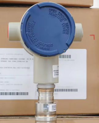 Honeywell ST3000 Smart Pressure Transmitter with 4-20 MA Output 316 Stainless Steel Wetted Process Heads and 0-3000 psi Span