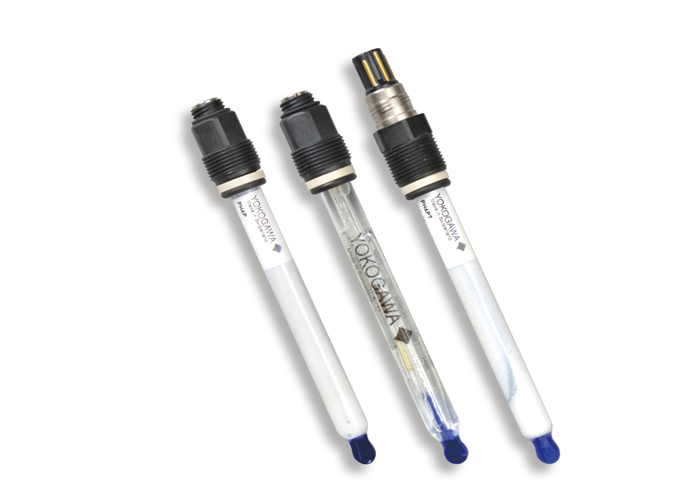 PH8EHP pH Sensor for High Purity Water with Pt1000 Temperature Compensation and SENCOM4.0 Digital Communication