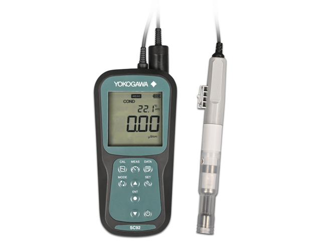 Portable Conductivity Meter SC92 with IP67 Waterproof, Wide Measuring Range, and Large Backlit Display