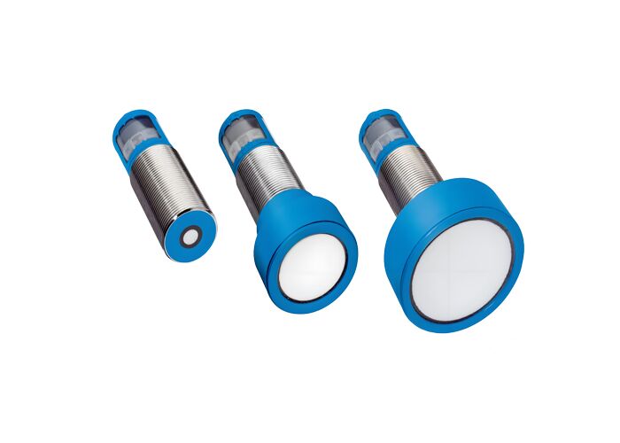 UM30 Ultrasonic Distance Sensor with 8000 mm Sensing Range, High Measurement Accuracy, and IO-Link Interface